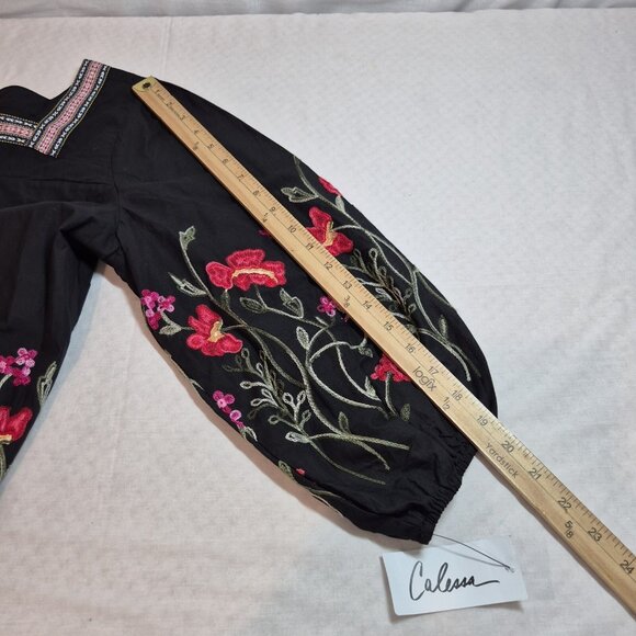 Calessa Women's Size M Floral Peasant Top Black Side Slits Embroidered (53) - Picture 10 of 12